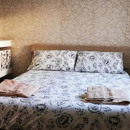 Francy's House شقة